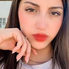 Jessica Gurrola's Instagram, Twitter & Facebook