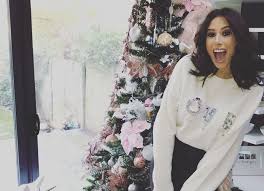 Her birthday, what she did before fame, her family life, fun trivia facts, popularity rankings, and more. Stacey Solomon Shemazing Page 2