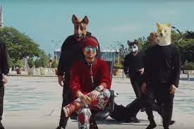 Someone that has dogged you/someone else. Rapper Namewee Says Like A Dog Video Was Not Filmed In Vicinity Of Malaysia Mosque