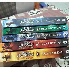 What happens when percy jackson is injured and brought by our favorite shadowhunters to the new york institute? Novel Percy Jackson Series Shopee Indonesia