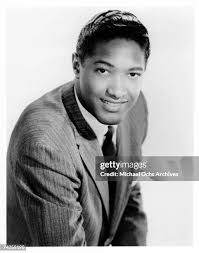 39 Photos & High Res Pictures