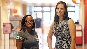 St. Louis Press Club honors 2 UMSL student journalists