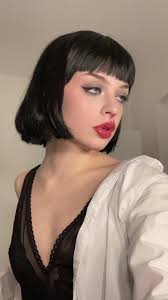 Pulp Fiction Mia Wallace Cosplay