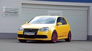 Not to mention led taillights, led daytime running lights (drl), and a panoramic sunroof to help you stand out from the crowd. Volkswagen Golf 5 R32 Upgraded To 270 Ps By Rfk Tuning