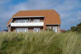 Gleichwohl kommt man auch von hier aus schnell durchs ostdorf zum strand. Haus Rauschen Insel Baltrum