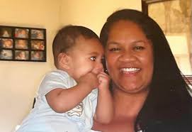 Vote for me 🙋🏻‍♀️