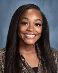 Kayla Miles's Instagram, Twitter & Facebook