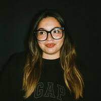 Rebecca Milner's Instagram, Twitter & Facebook