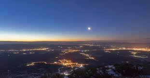 Y desde el cielo una voz dir ha llegado la navidad, pues el nio a venido ya para entregarnos todo su amor. Wxyuv0o8ub2kam