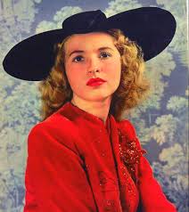 Susanna Foster's Instagram, Twitter & Facebook