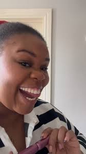 In a state of gratitude @vievemuse 💛 #gratitudeattitude #vievemuse #vieve  #hoodies #outandabout #errands #oversizedhoodie