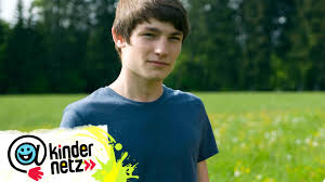 In Erinnerung An Fynn Henkel Tiere Bis Unters Dach Swr Kindernetz Youtube