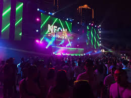 Thank you malaysia to make neon countdown 2018 new year's highly enjoyable. Malaysian Lifestyle Blog New Year S Countdown At Neon Countdown 2017 Surf Beach Sunway Lagoon