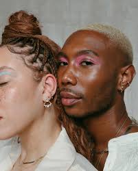 KeiManté Dnhoj Wright