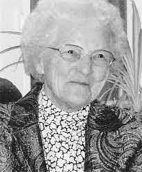 Claudia Mcrae's Instagram, Twitter & Facebook