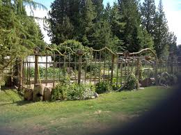 Pin On Cute Country Garden Fence Ideas