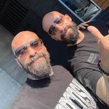 Yo entrenando a los militares porque soy gran maestro en free fire: