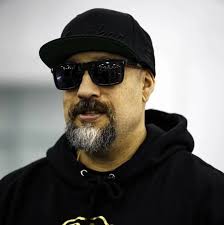 Happy B day to one of the dopest plastic surgeons artists, and true hip hop  heads that I know. Dr. DeLorean Griffin . Keep raising the bar and  inspiring my dog! 💪 🎂