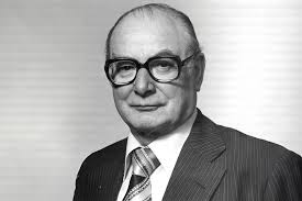 Archive : Webster Goes