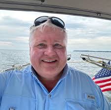 Lori Hemphill's Instagram, Twitter & Facebook