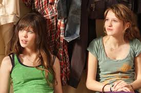Christa théret (born 25 june 1991) is a french actress, best known for her role of andrée heuschling in renoir. Bild Zu Christa Theret Lol Bild Christa Theret Lou Lesage Filmstarts De