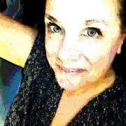 Meg Connell (gardengirl1964)