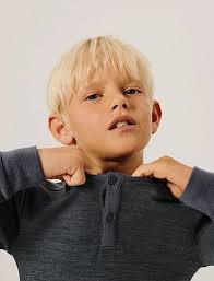 Long-sleeved t-shirts for kids