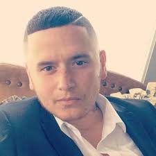 The #49ers reportedly offered WR Jauan Jennings a 3-year extension worth  around $48M ($16M per year) according to 49ers Sports Talk Jennings opted  to do the 1-year prove it deal, as he's