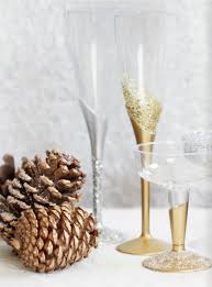 50 Amazing New Years Ideas Plastic Party Cups Homemade Holiday Glitter Diy