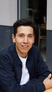 Peter Duran's Instagram, Twitter & Facebook