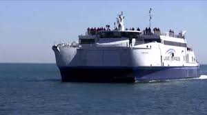 Service provided by lake express takes over 25,000 vehicles off the road annually. Lake Express High Speed Ferry At Speed 10 8 2010 Youtube