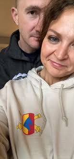 Randi Hall's Instagram, Twitter & Facebook