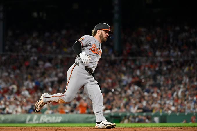 Mariners To Acquire Taylor Ward - MLB Trade Rumors