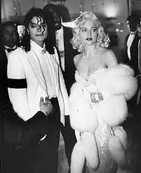 classicues | Michael Jackson and Madonna at the Oscars, 1991 ✨🖤 By 1991, Michael  Jackson and Madonna were the world's two biggest popstars. The King of... |  Instagram