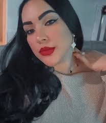 Iris Garcia's Instagram, Twitter & Facebook