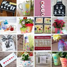 Filadendron / getty images ; 25 Mother S Day Gifts For Grandma From The Kids Non Toy Gifts