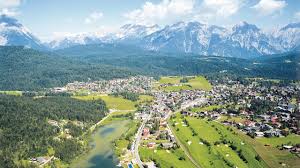 It consists of north, east and south tyrol. Seefeld In Tirol In Austria Holidays In Seefeld In Tirol Tirol