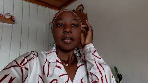 Carin and Nadia Pinto