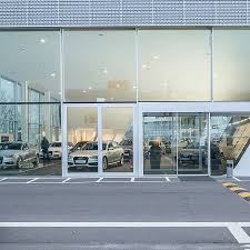 Provisionsfreie häuser kaufen in berlin. Autohaus Audi Zentrum Weissensee Fassade Lansing Metallbau