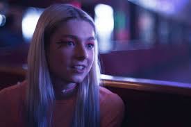 Many viewers have been recreating euphoria makeup looks at home. How To Do The Eye Makeup From Euphoria