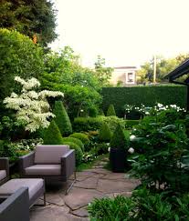 Green On Green Design By Dorrit Kingsbury For Kingsbury Garden Designs Llc Garden Design Green Design Outdoor Decor