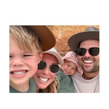 Does anyone remember The Breakers Chinese restaurant in Crystal Lake⁉️ 50+  years ago, ONLY for special occasions, the family would drive the hour for  the best/high class Chinese food in the world (