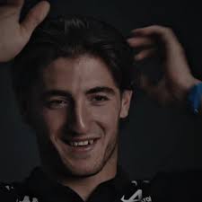 Carlos Sainz E Isa Hernaez Padock