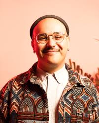 Artiste à venir : @marlenelarsenmusic Marlene Larsen en 5 emojis :  🔥💖🍟🦞🎸 Rendez-vous jeudi dans La Serre Live ! • #laserrelive  #livesession #marlenelarsen