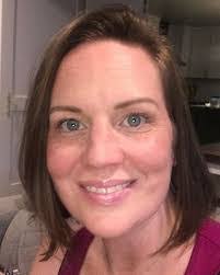 Renae Bruce's Instagram, Twitter & Facebook