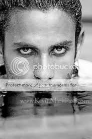 Don't let the opportunity to test with this photographer PASS you by