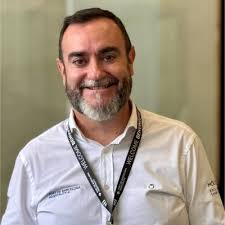 Quiero agradecer a todas las personas que acudieron a la presentación de mi  libro: a los colaboradores de ¡La vida es Bella!