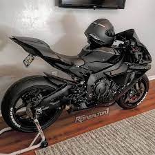 Jason Chodakowsky On Instagram Austinracingexhausts This Poor Lonely Bike Is Waiting For You Ecu Fl Sports Bikes Motorcycles Super Bikes Motorcycle Bike
