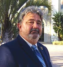 Ken Ung's Instagram, Twitter & Facebook