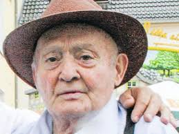 Nachruf: Schausteller-Original Fritz Petter verstorben